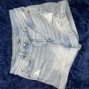 AE sz10 high rise stretchy mom short